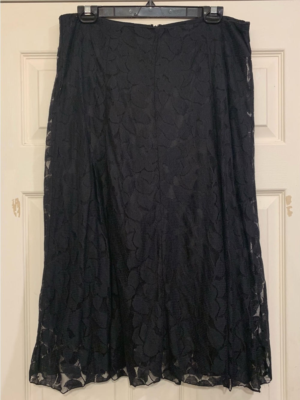 NWT Cato Black Floral Lace Sz 16 A-Line Skirt.              3464